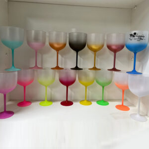 Taças de gin Jateada.