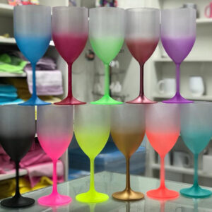 Taças de vinho Jateada.